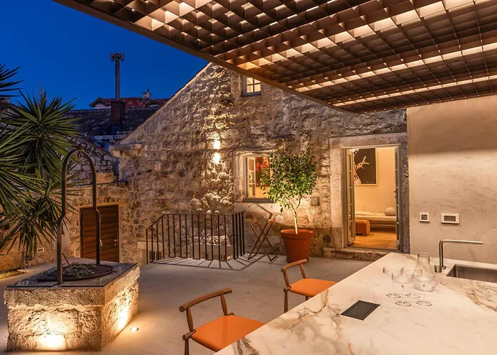 Nerolika - Magnificent Terrace House By Irundo Dubrovnik