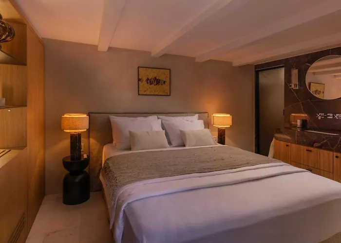 Nerolika - Magnificent Terrace House By Irundo Holiday home