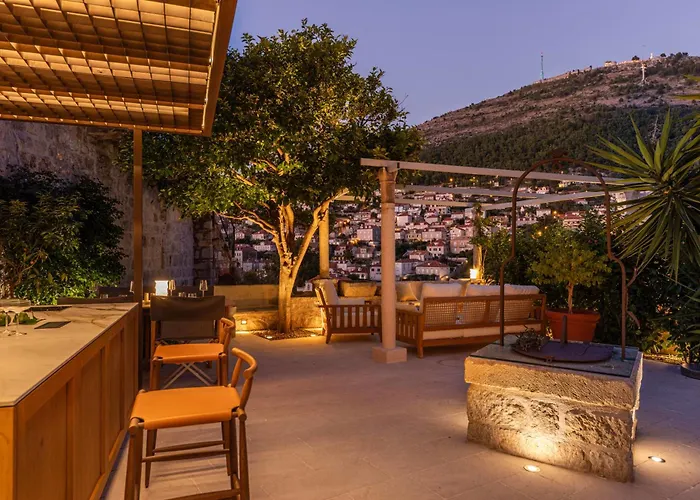 Nerolika - Magnificent Terrace House By Irundo Casa de Férias Dubrovnik
