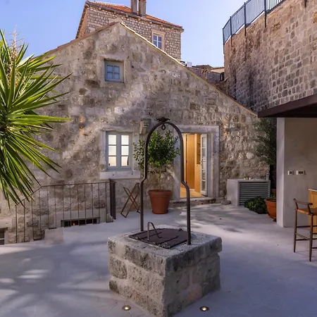 度假居 Nerolika - Magnificent Terrace House By Irundo