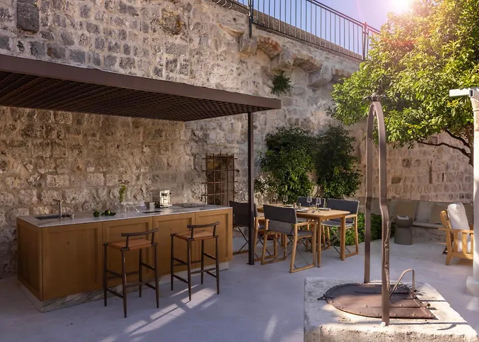 Nerolika - Magnificent Terrace House By Irundo 度假居